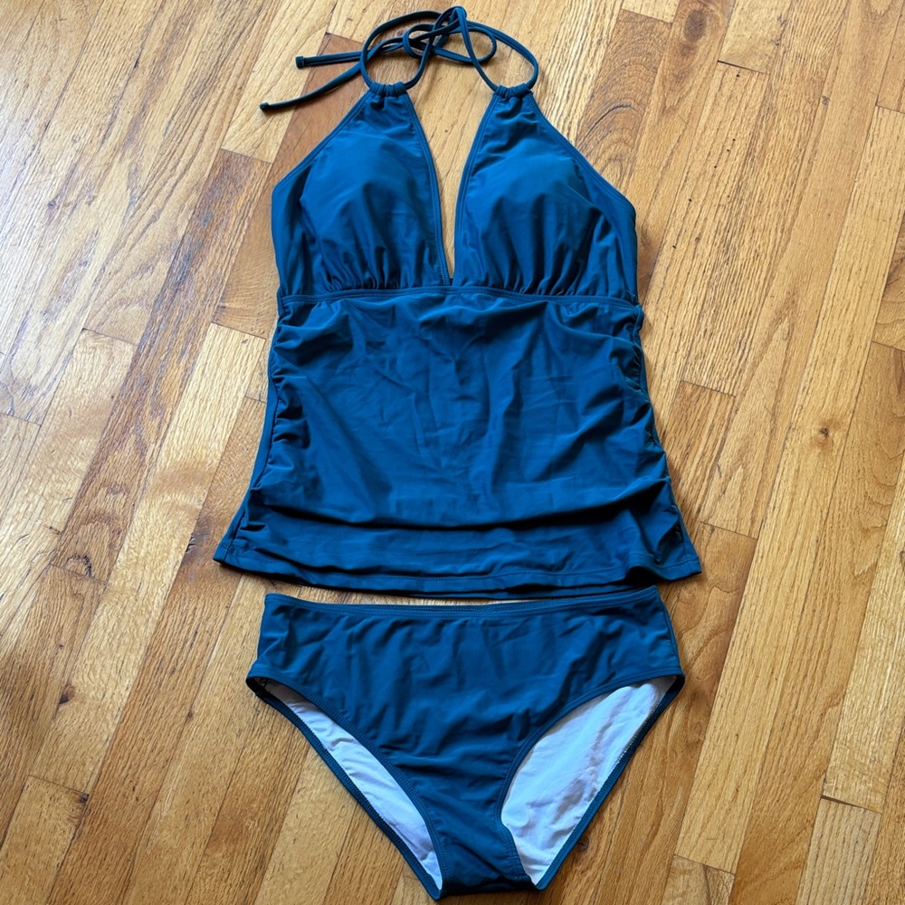 Never Worn- Chic Teal Halter Swimsuit Set